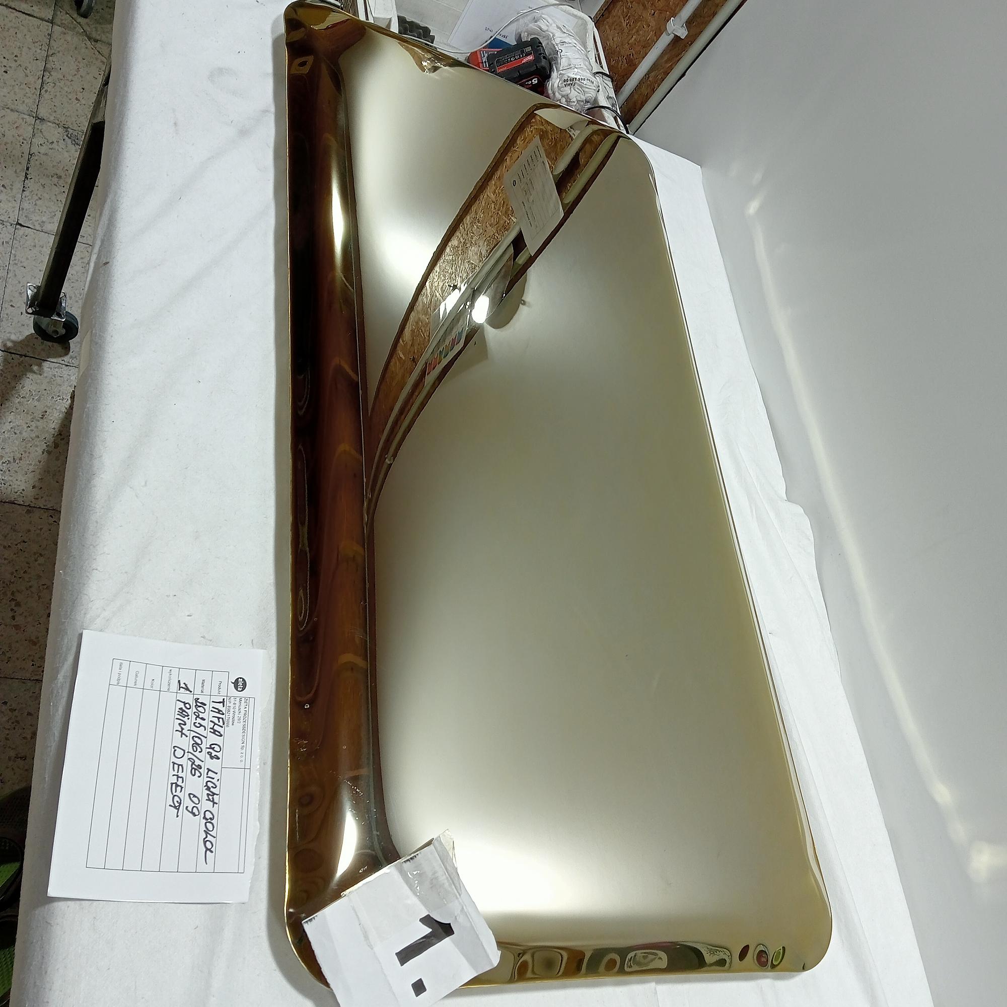 Table Mirror Q2 Stainless Steel Aurum Light Gold 1
