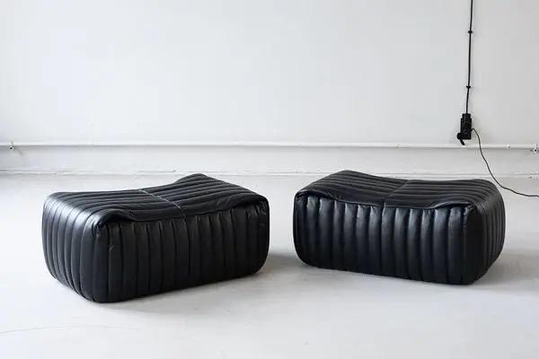 Sandra Ottomann Madras Leather Black 1