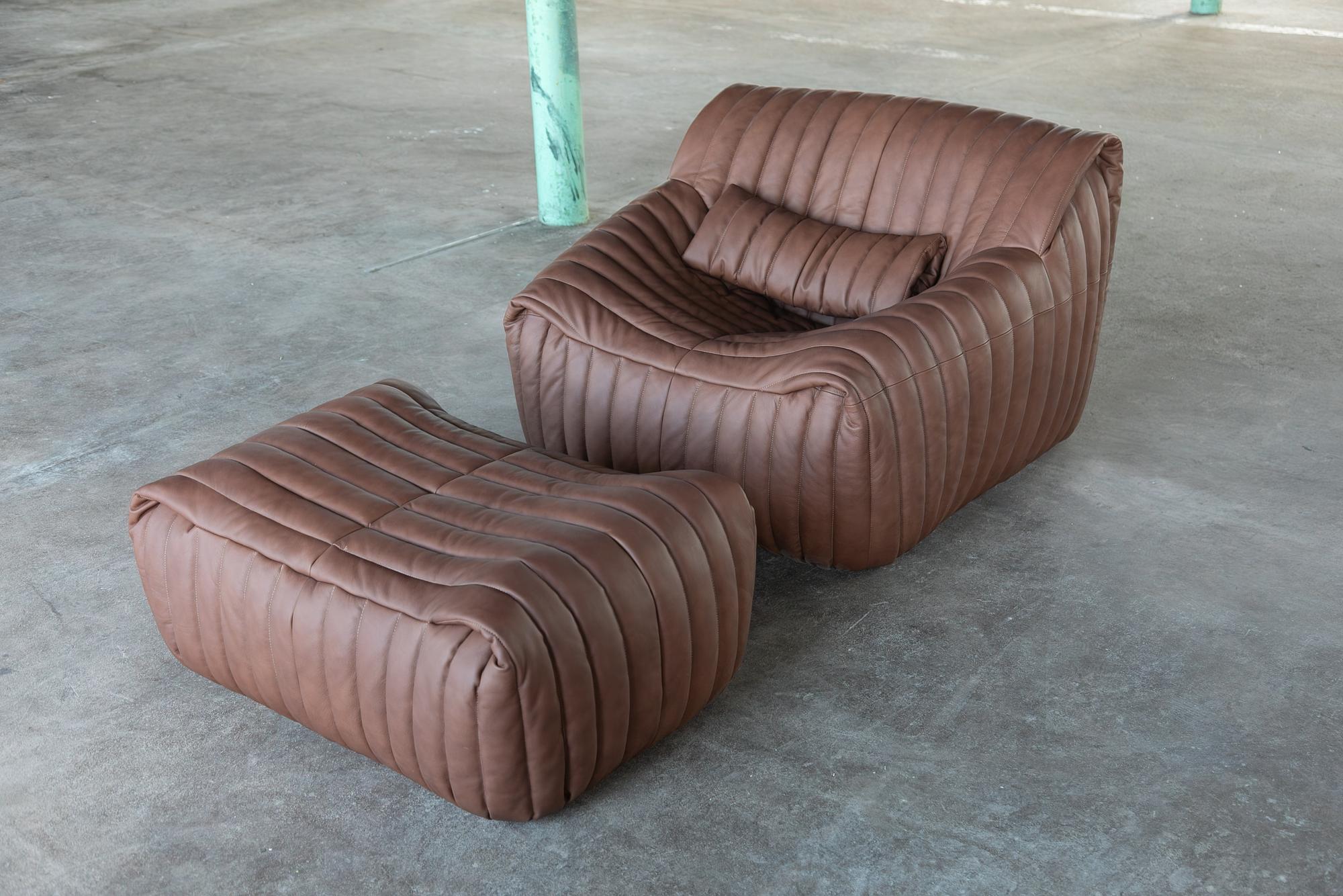 Togo Armchair Smooth Leather Folk Brown 3