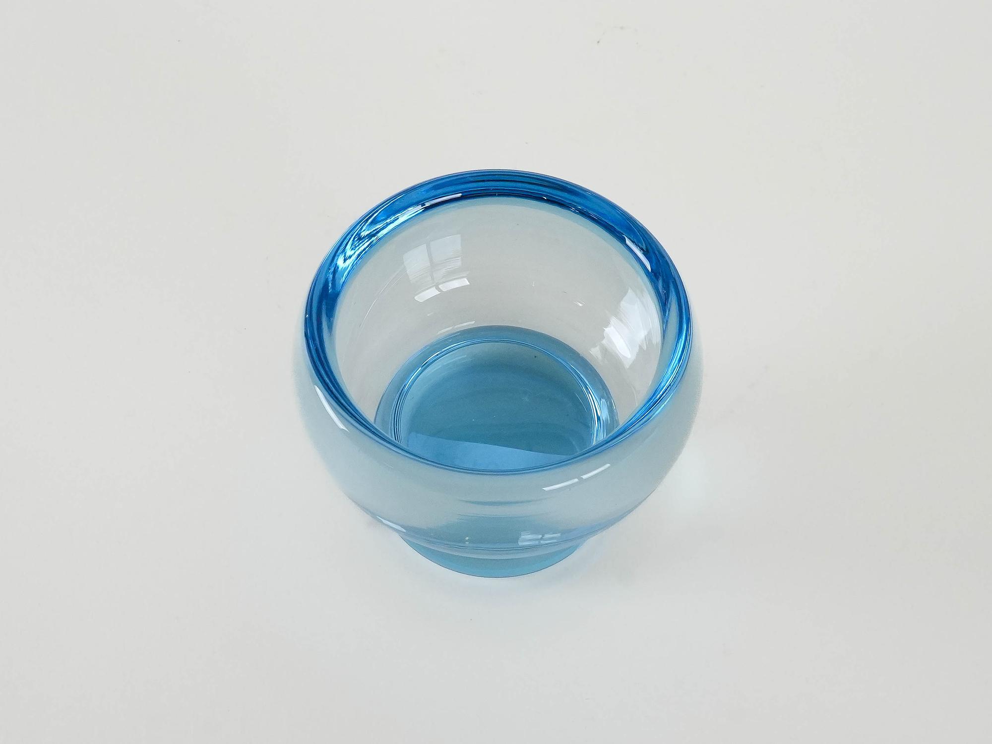 Akva Bowl Blue 1960s 5