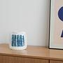 Porzellanvase Weiß Blau 1970er Jahre 1