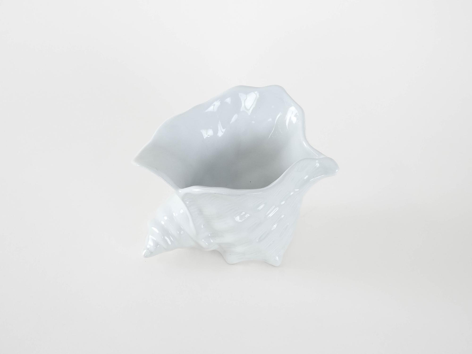 Ceramic pot lid White 1970s 4