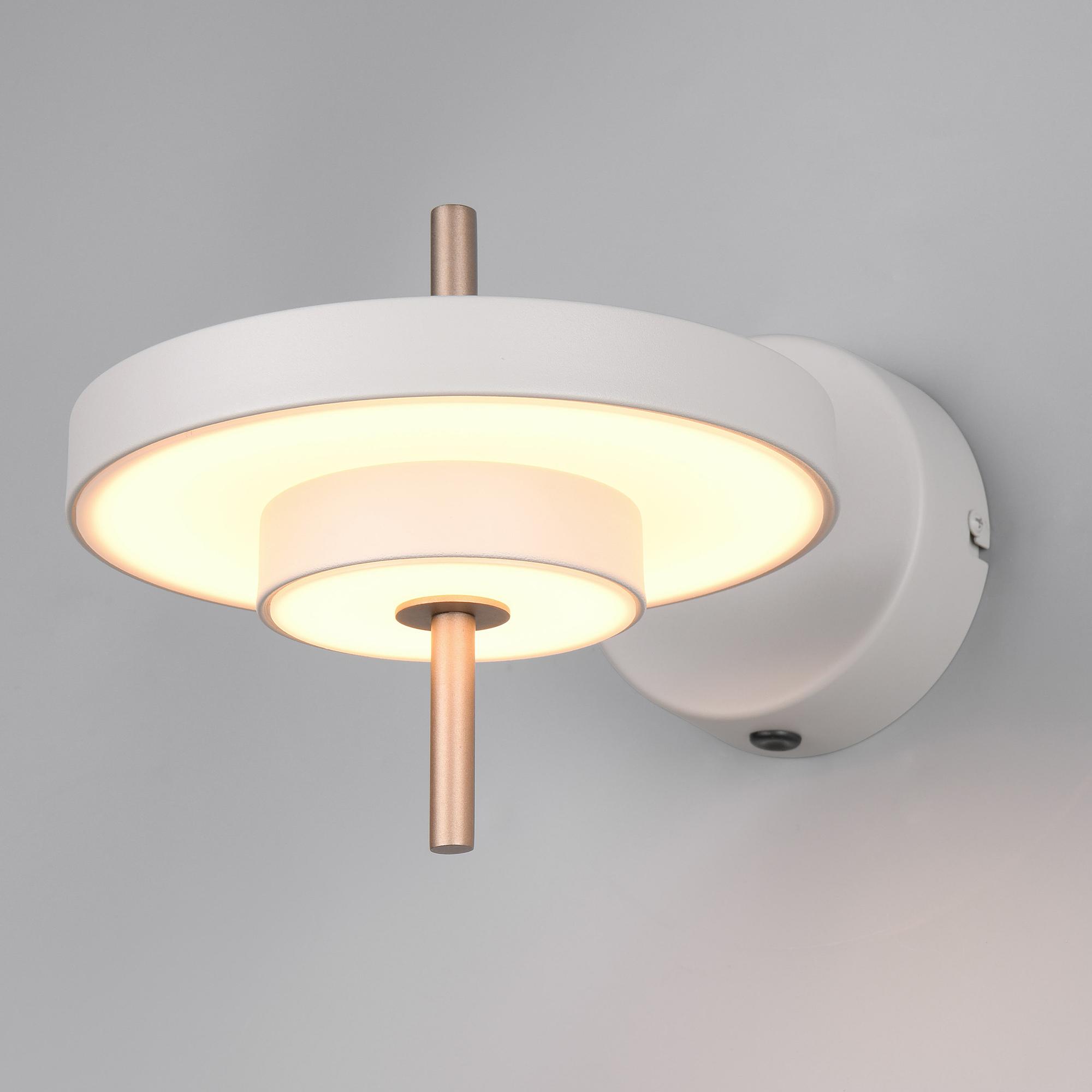 Keaton LED wall light 1-light polycarbonate iron grey 1