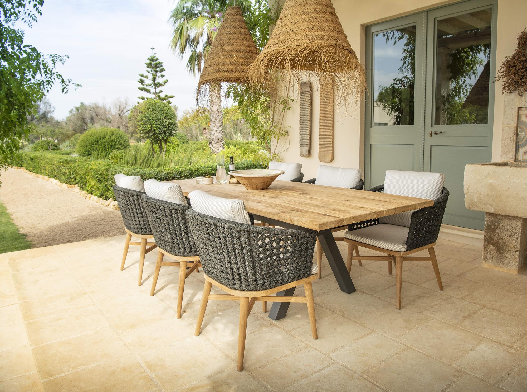 SOGNI Dining Chair Anthracite Teak Wood Cushion Limonta 1
