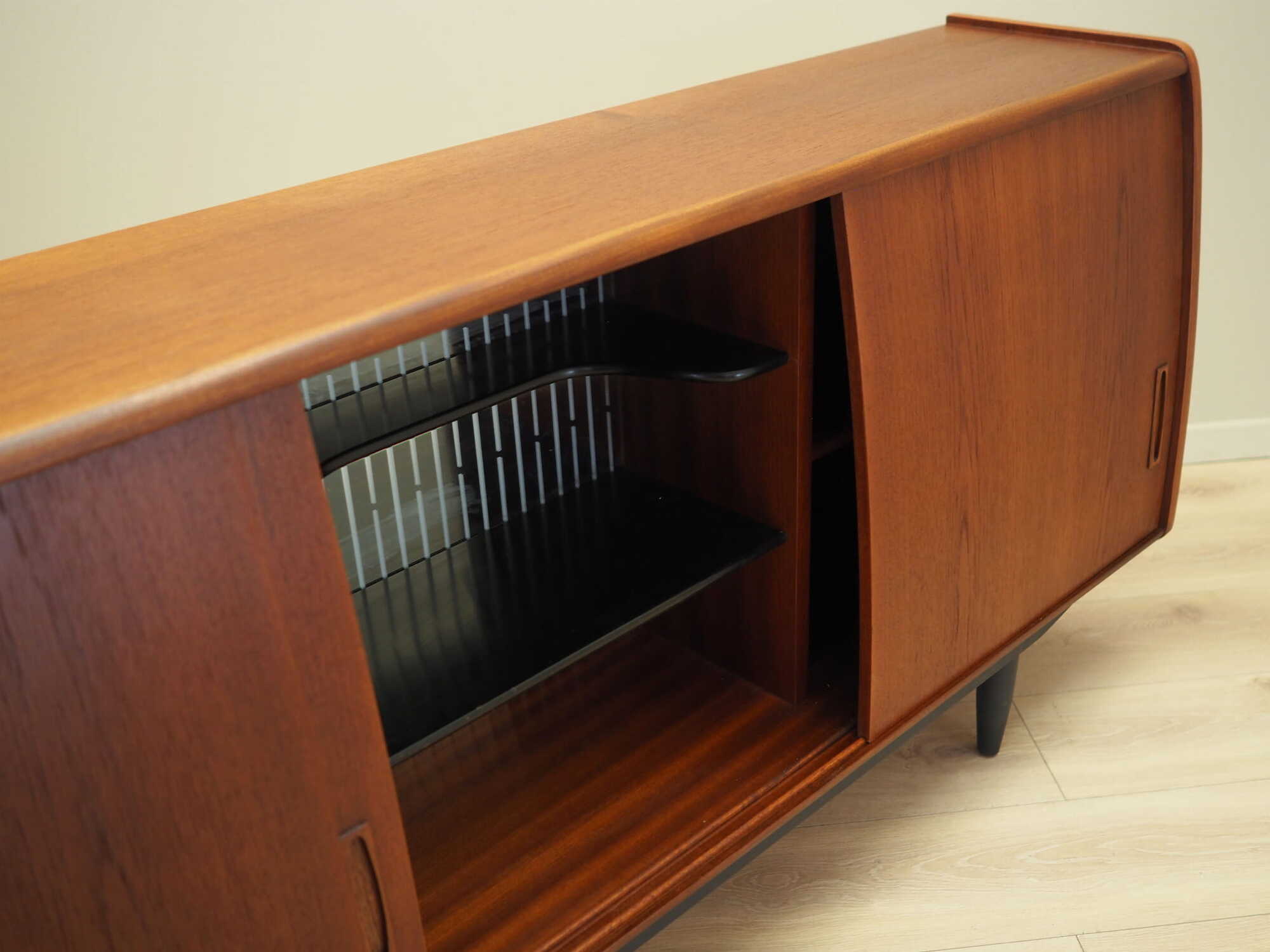 Sideboard Teakholz Braun 1970er Jahre 8