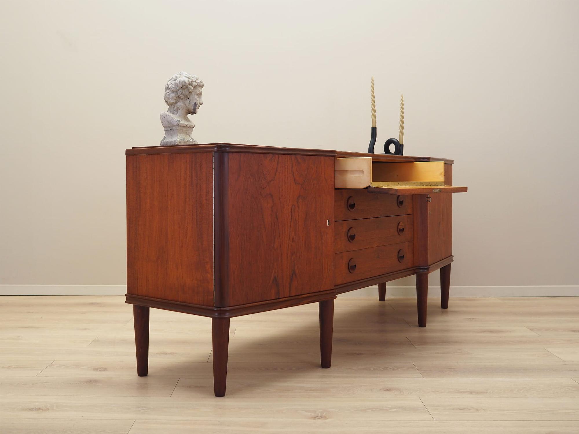 Credenza in legno di teak anni '60 6