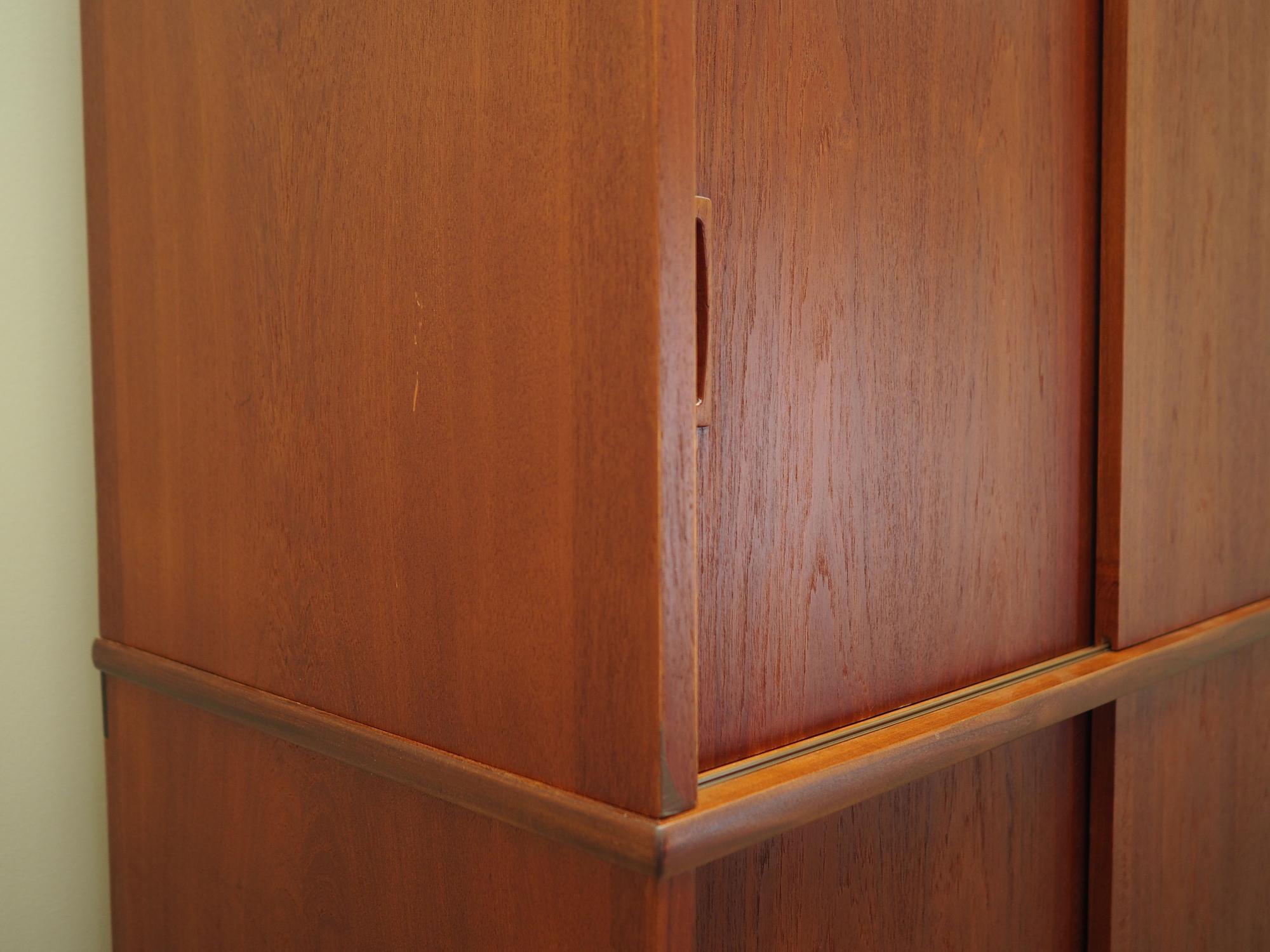 Kleiderschrank Teakholz 1970er Jahre 5