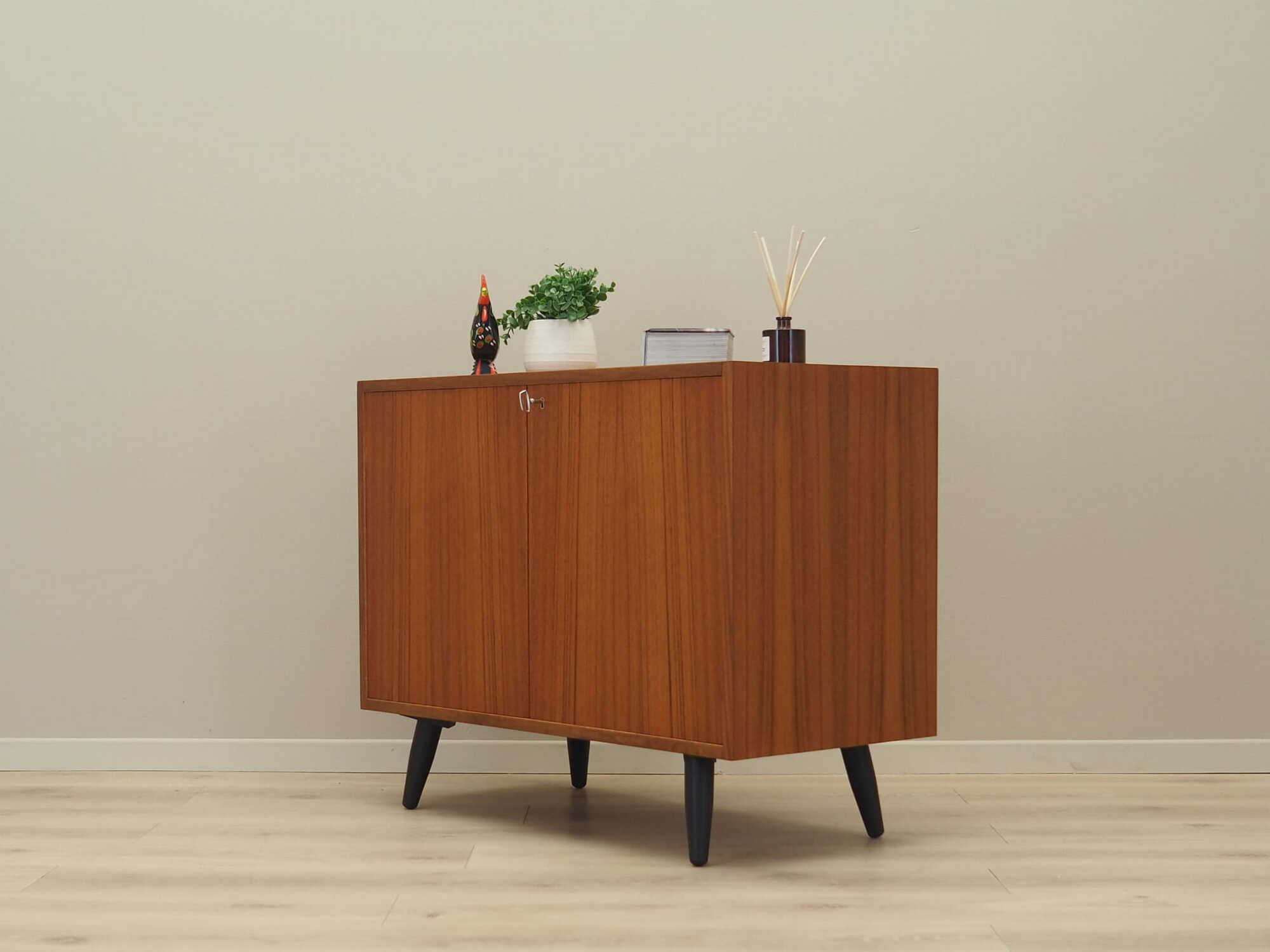 Vintage cabinet mahogany brown 1970s 3