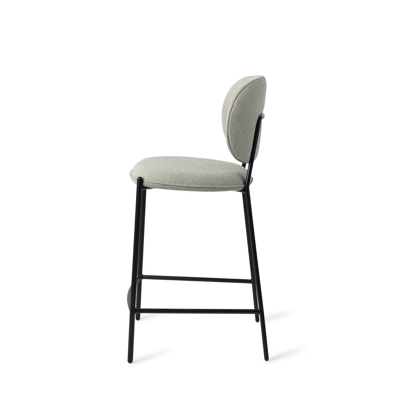 Yoichi Barstuhl Crispy Fern 1