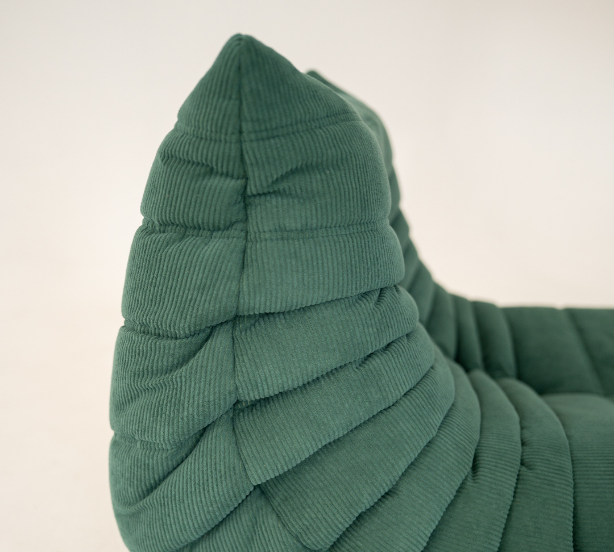 Togo Sofa 3-Sitzer Cord Tannengrün 6