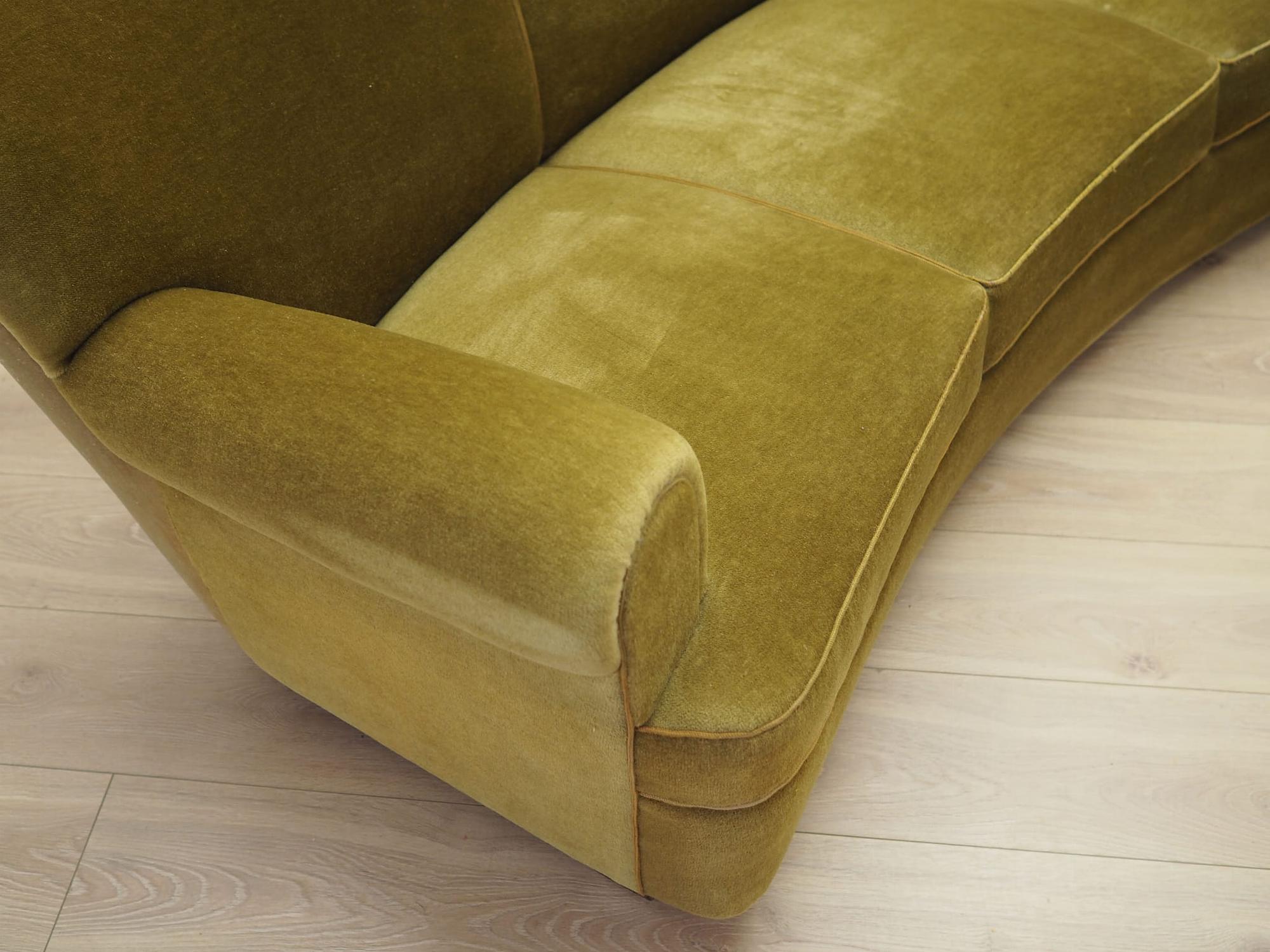 4-Sitzer Sofa Velours Grün 1960er Jahre 5