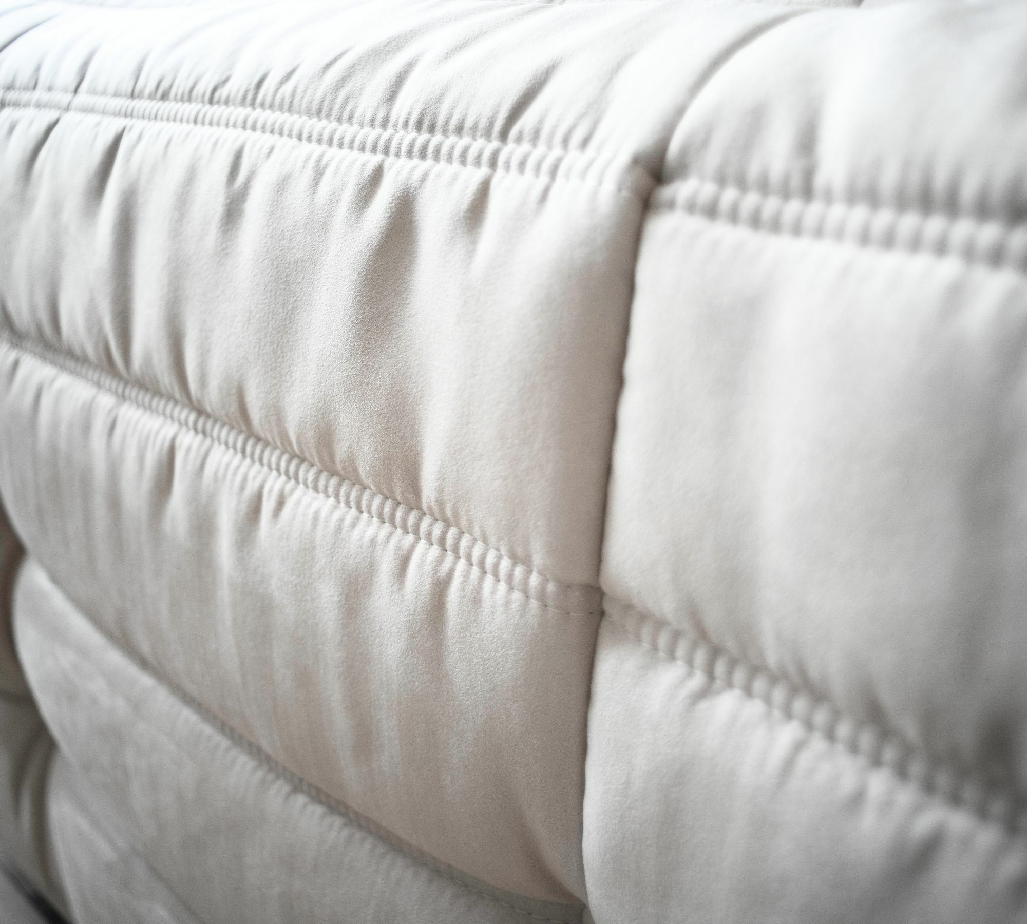 Togo Sofa 3-Sitzer Kunstleder Hellbeige 4