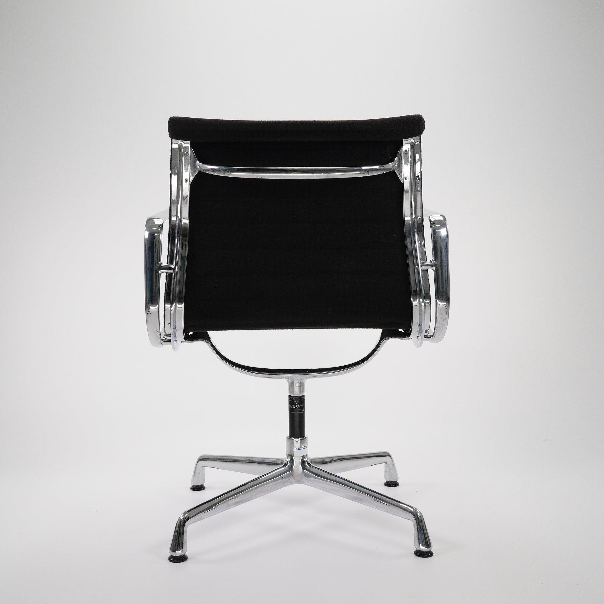 EA107 Chair Chrome Hopsack Black by Vitra 3
