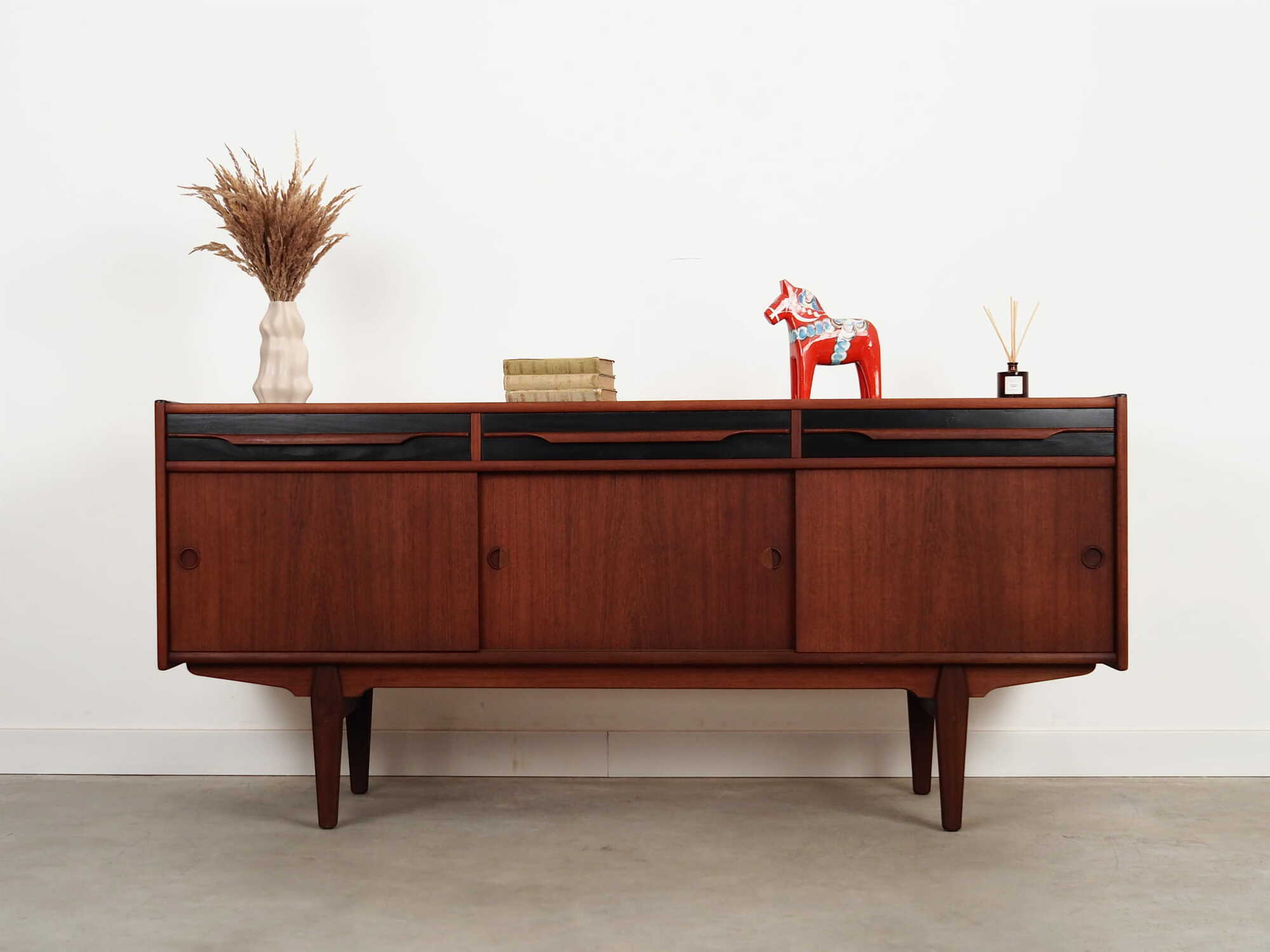 Vintage Sideboard Teakholz Braun 1970er Jahre 1