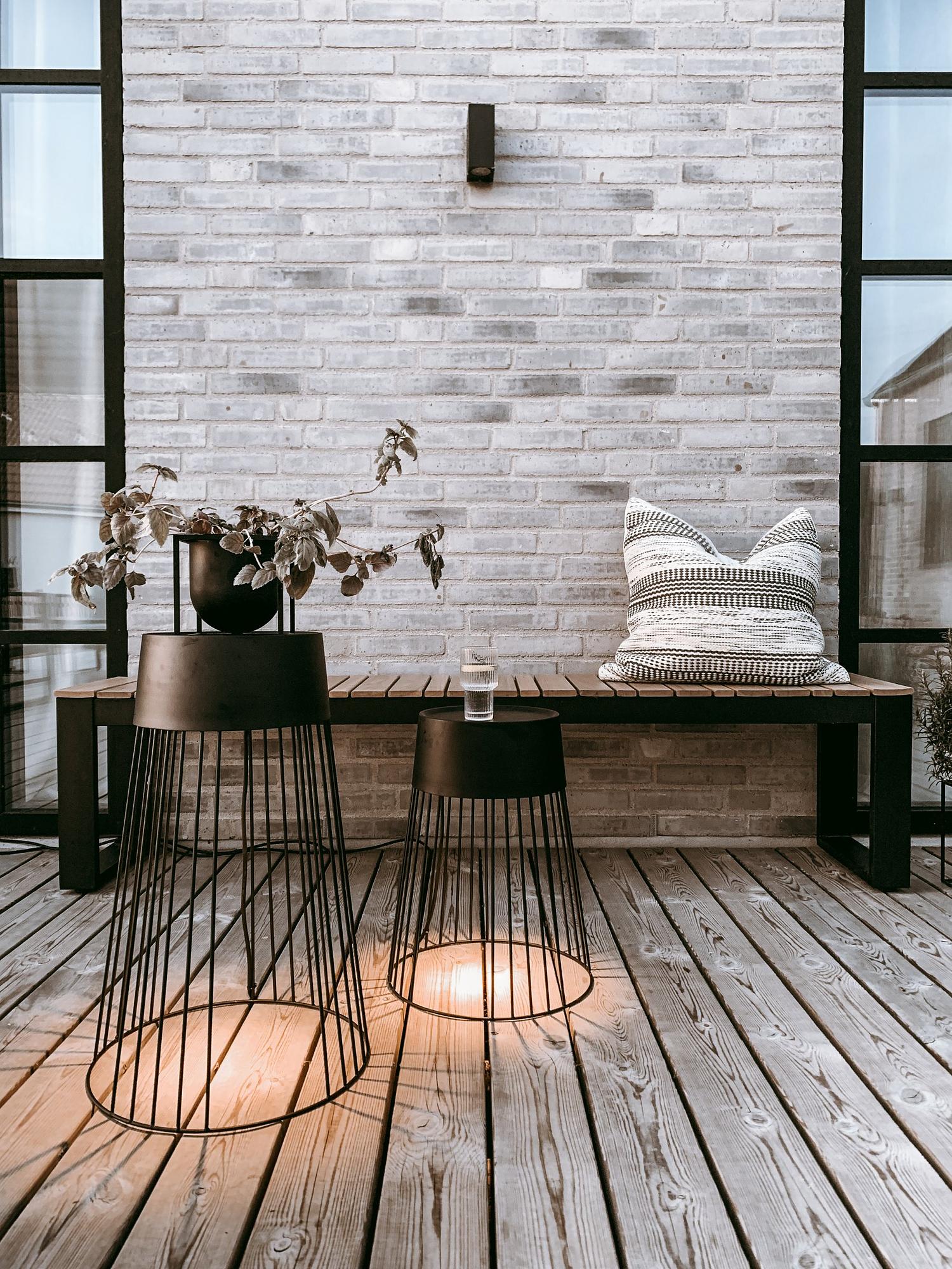 Koster 45 Floor lamp Metal Black IP44 7