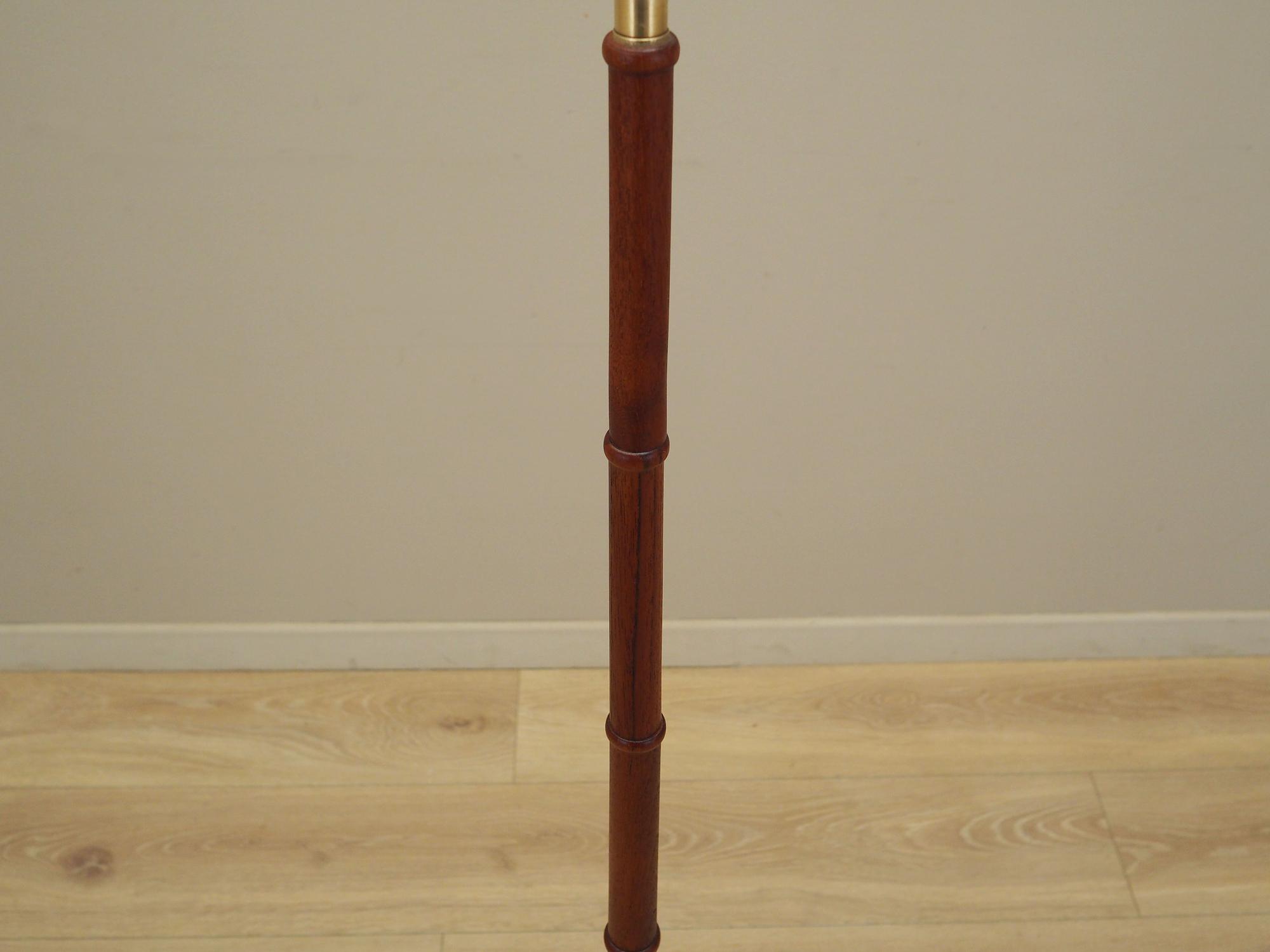 Stehlampe Holz 1970er Jahre 6