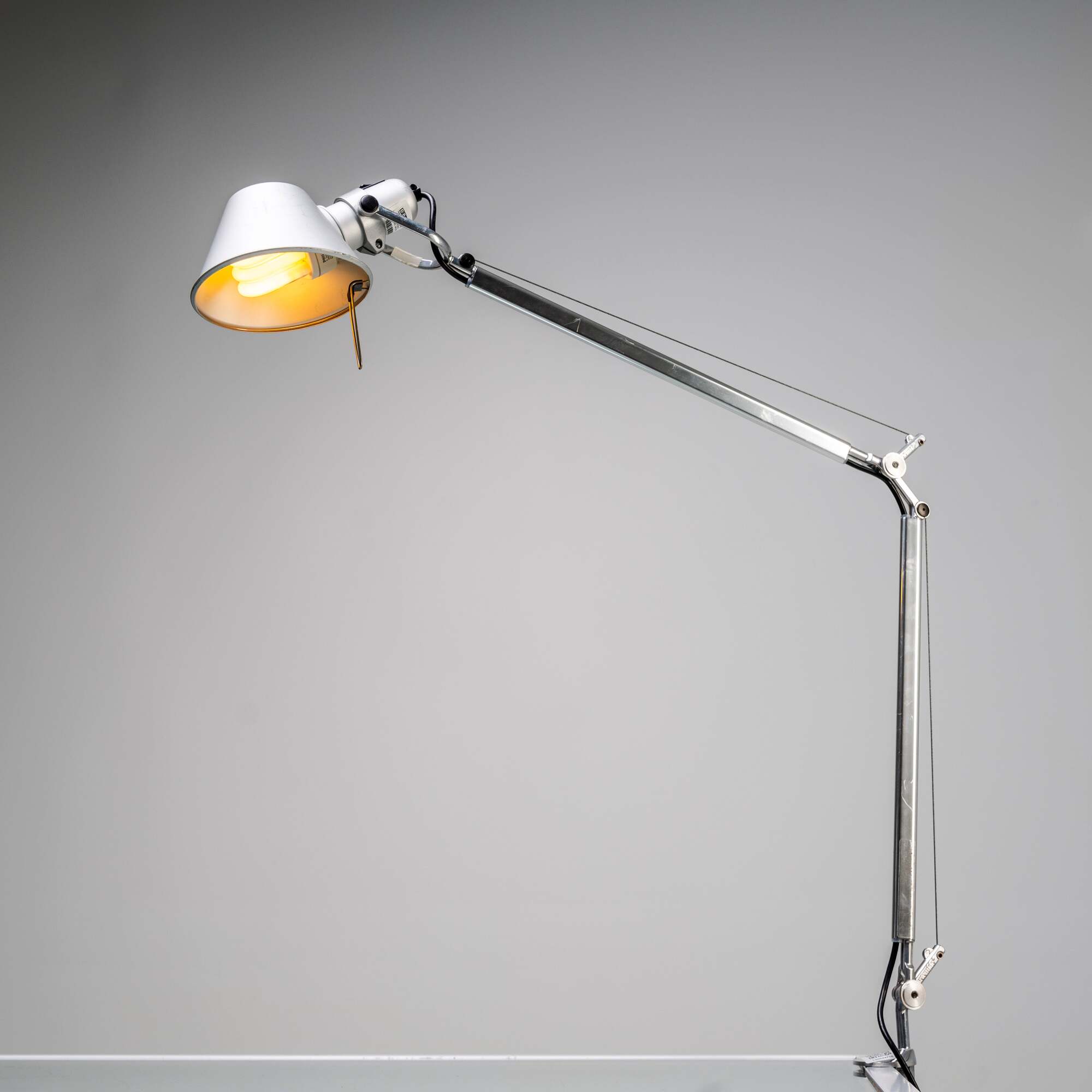 Tolomeo Tischleuchte mit Klemme Silber 0