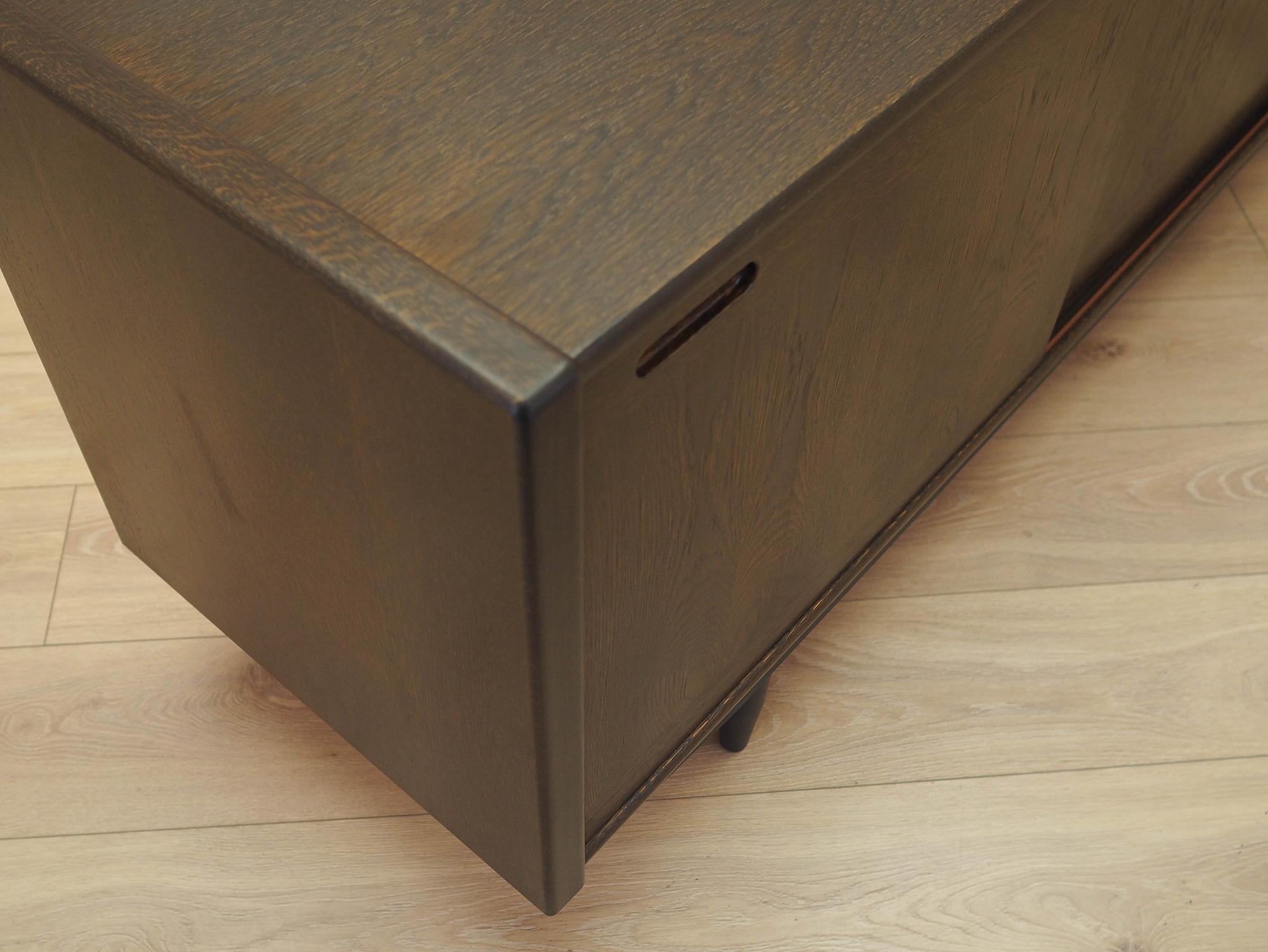 Oak sideboard 1970s 13