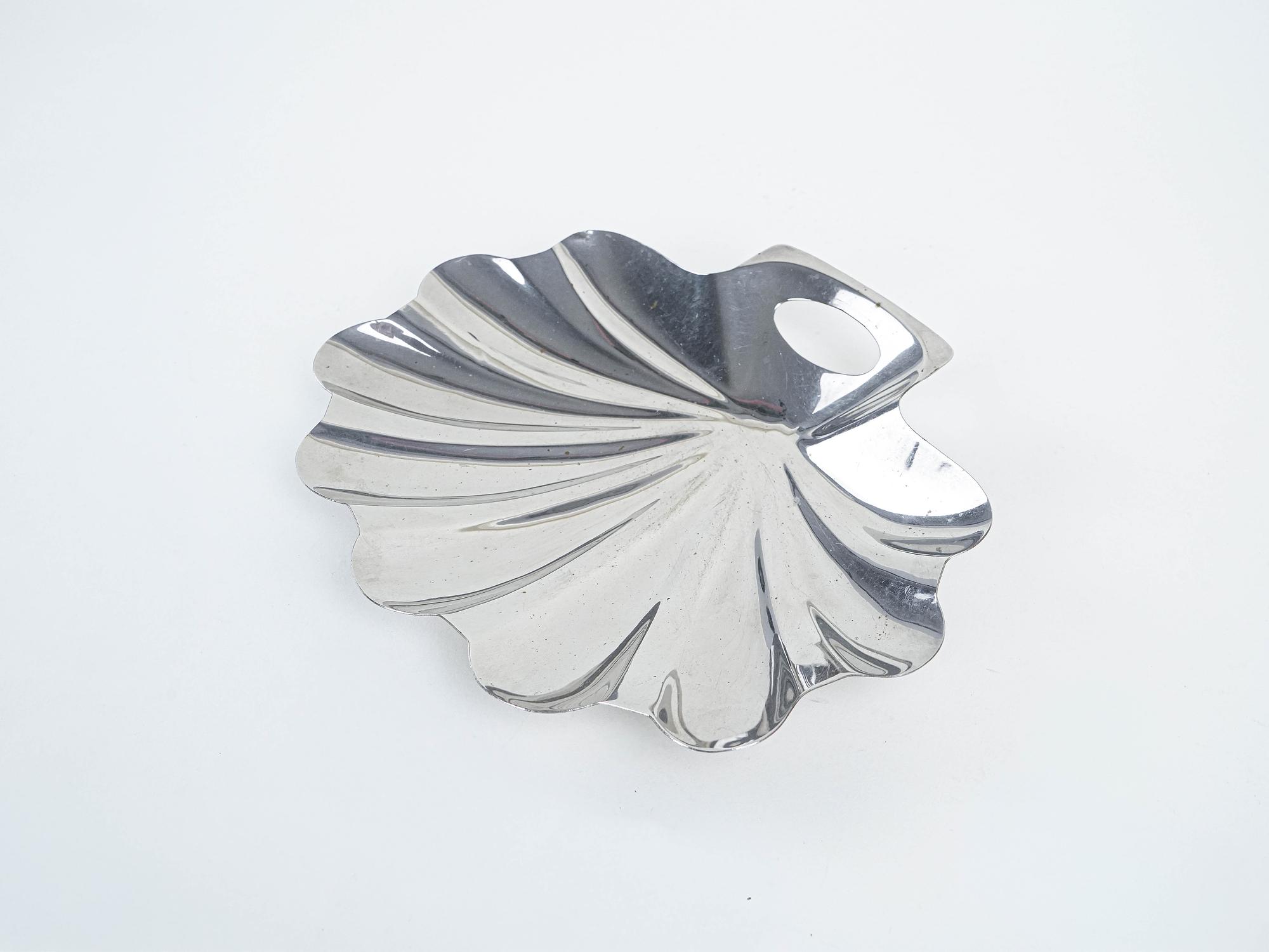 Shell serving bowl, stainless steel 1970s 3