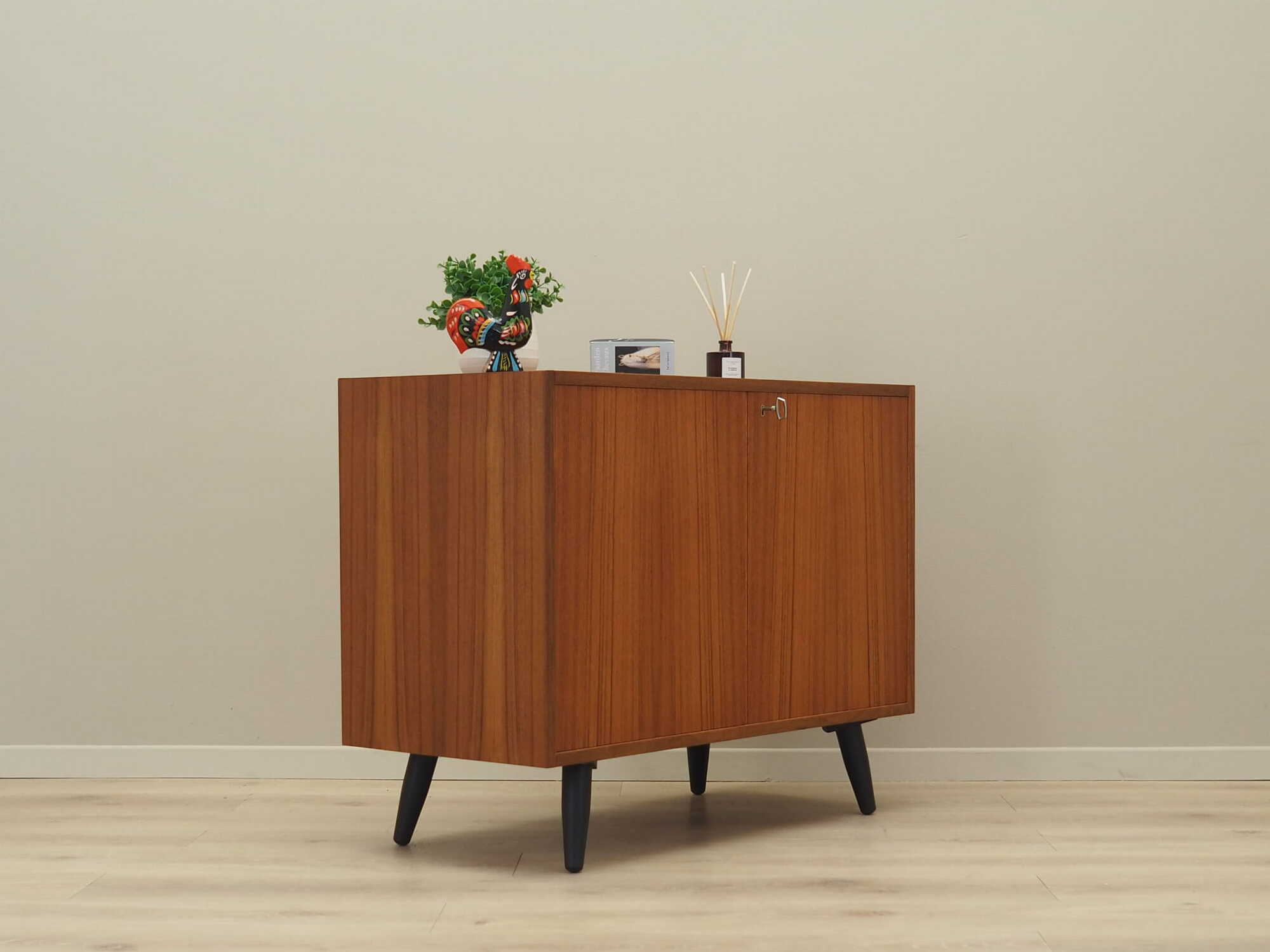 Vintage cabinet mahogany brown 1970s 4