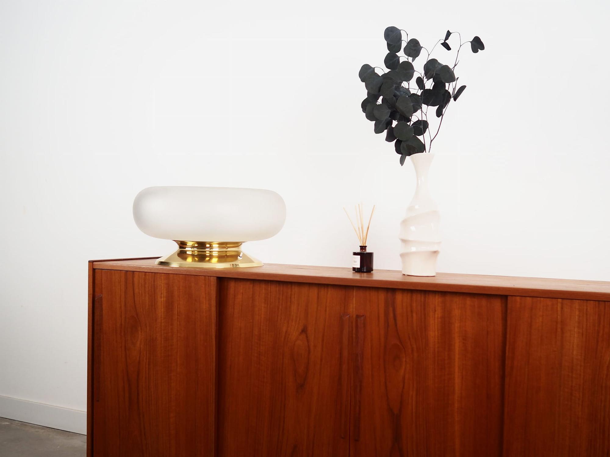 Table lamp
Glass
Metal
1970s 2