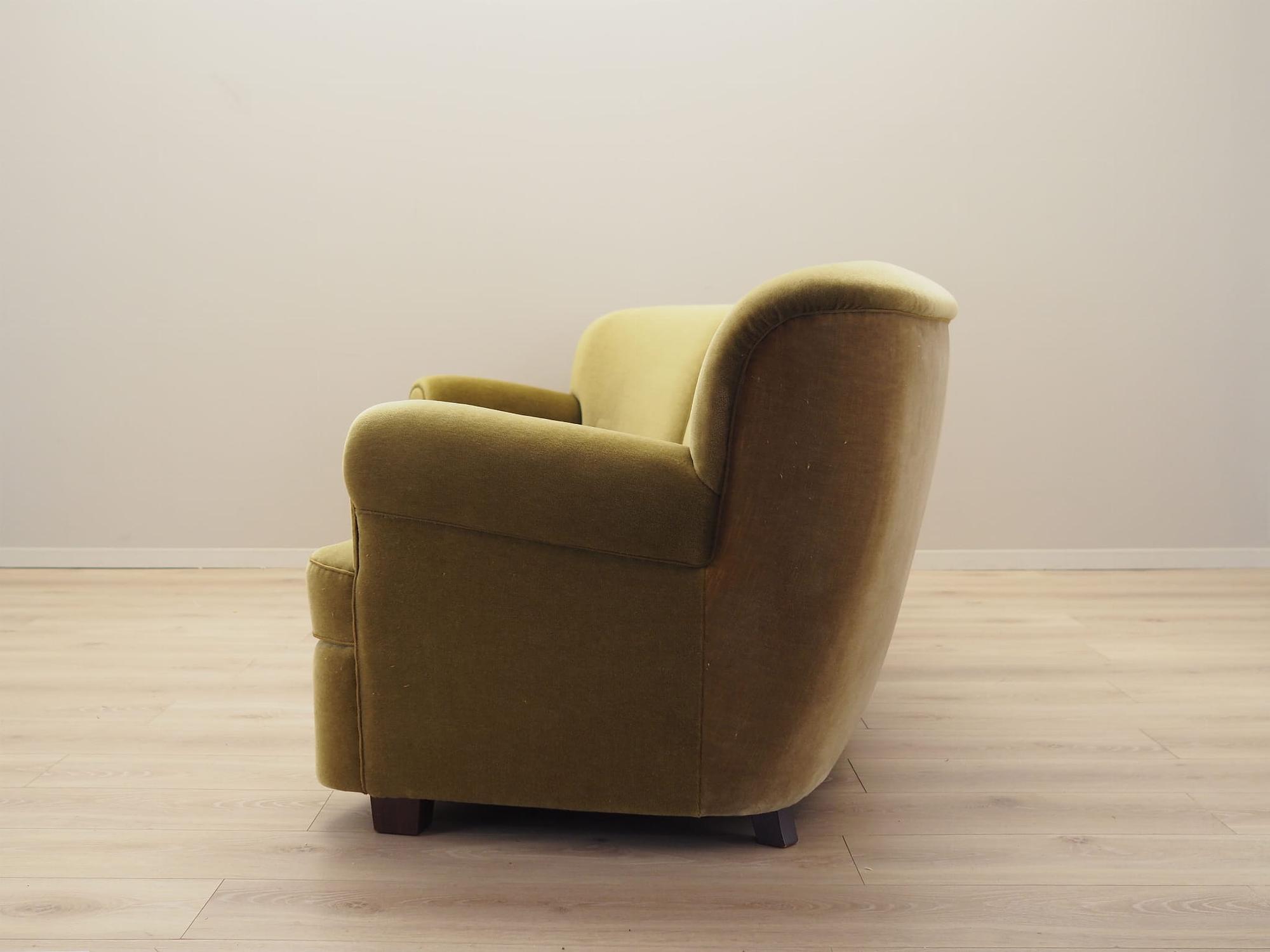 4-Sitzer Sofa Velours Grün 1960er Jahre 3