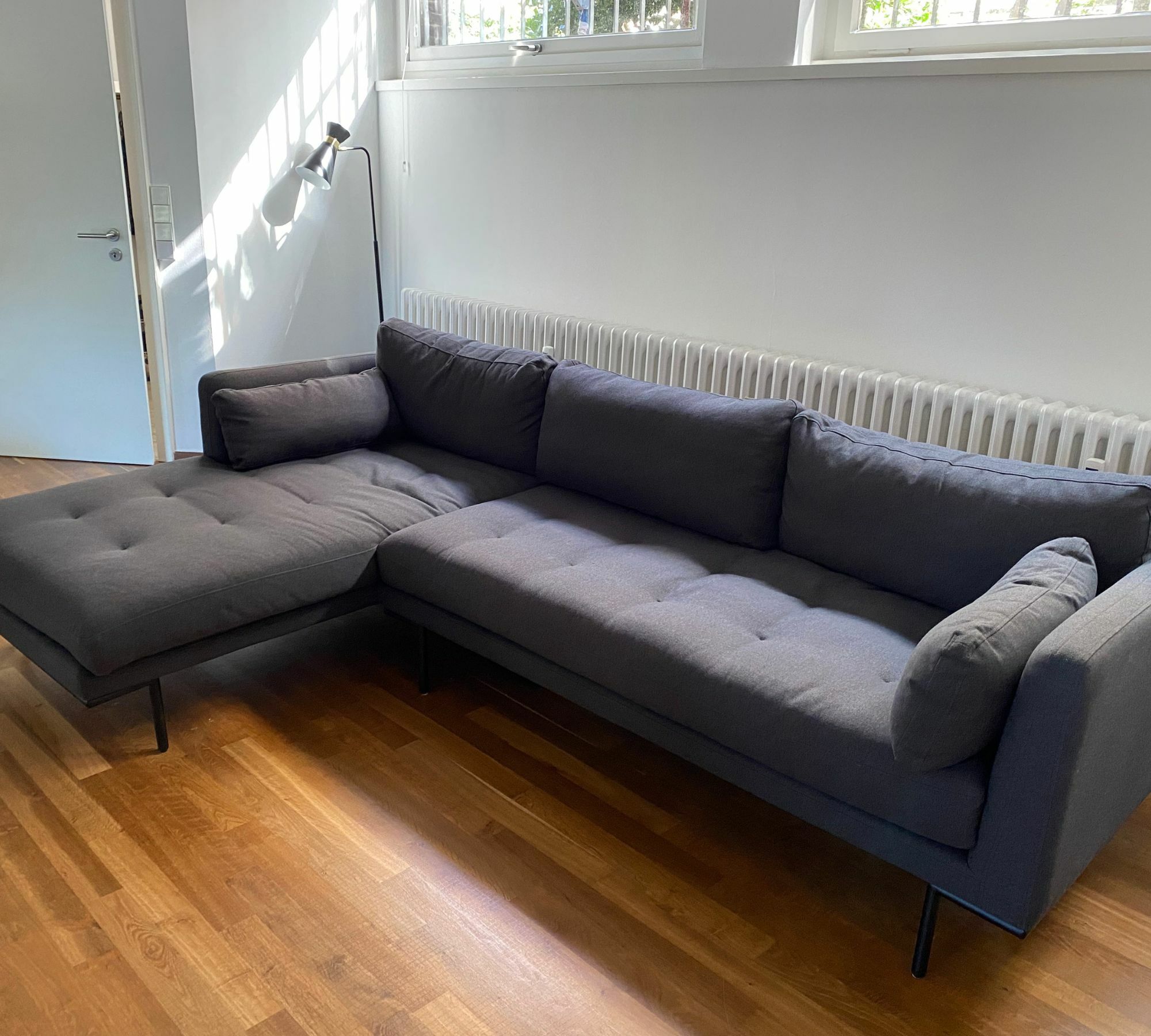 Harlow 3-Sitzer Ecksofa mit Récamiere Links Hudsongrau 1