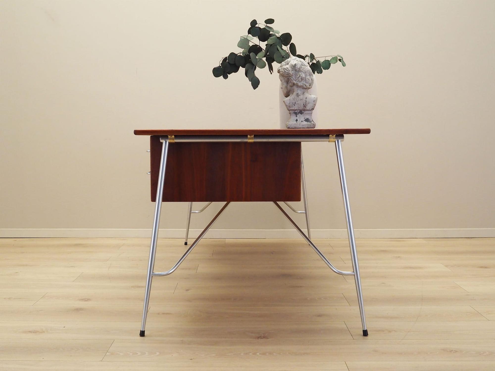 Model 202 Schreibtisch Teakholz 1960er Jahre 6