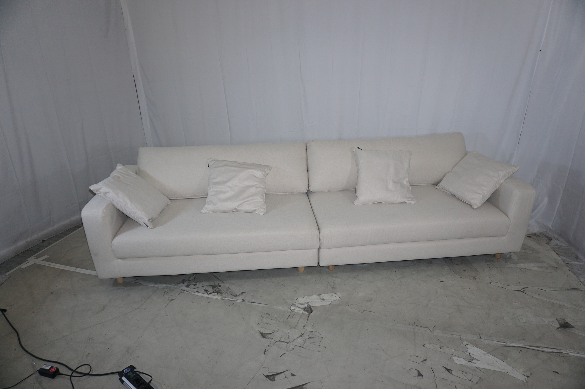 Dylan Sofa 4-Sitzer Mark Sand 4