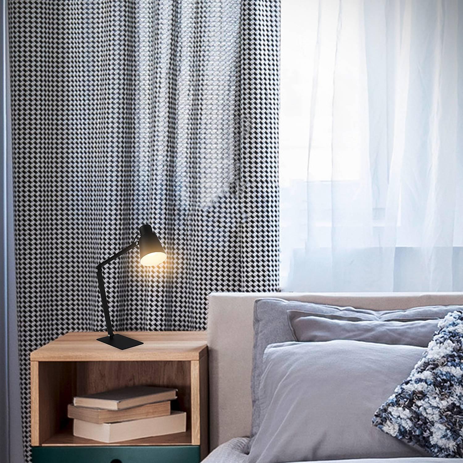 Jatun Table Lamp Aluminum Black 1