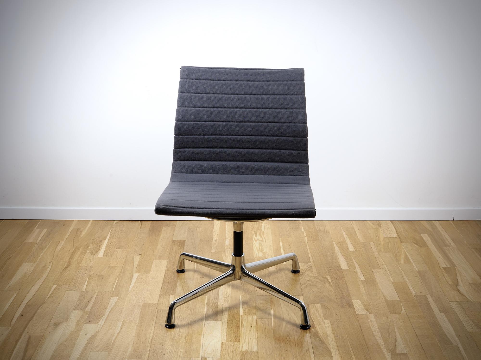 Aluminium Chair EA 106 Drehbar Hopsack Grau 3