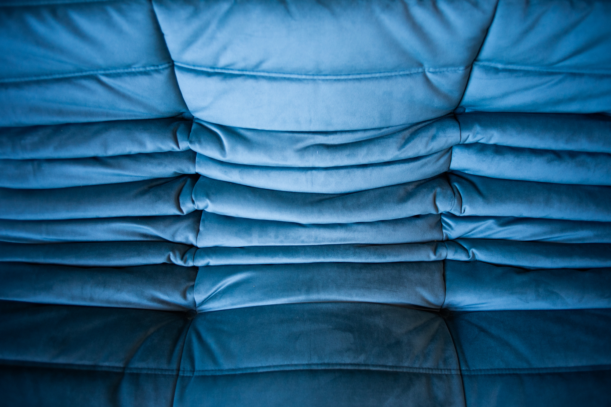 Poltrona Togo velluto azzurro 8