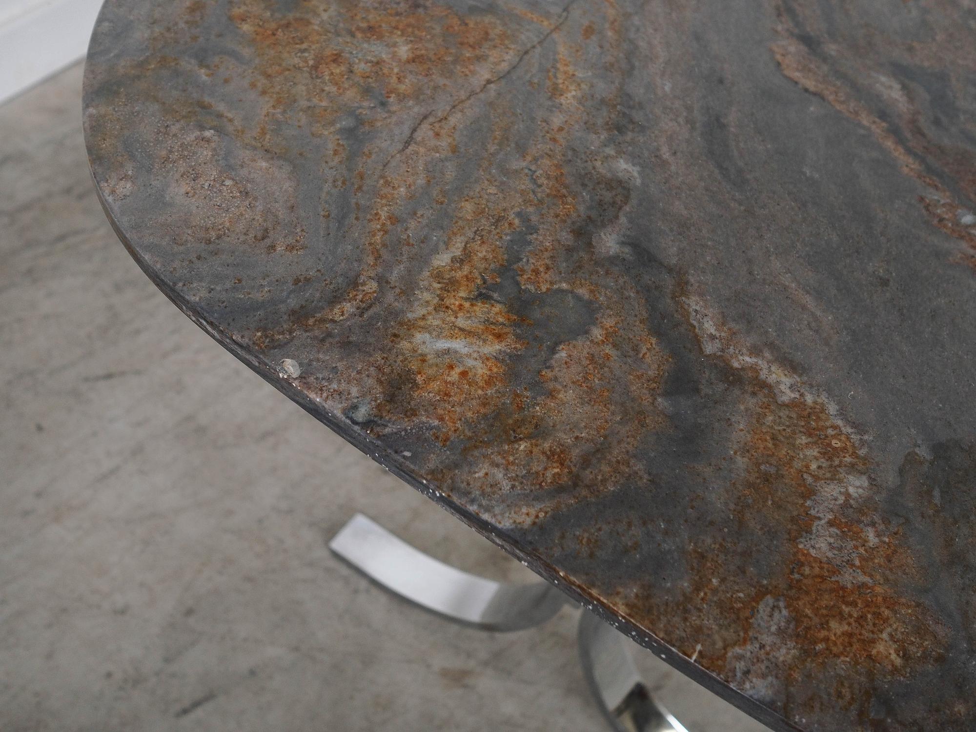 Steintisch 1980er Jahre 7