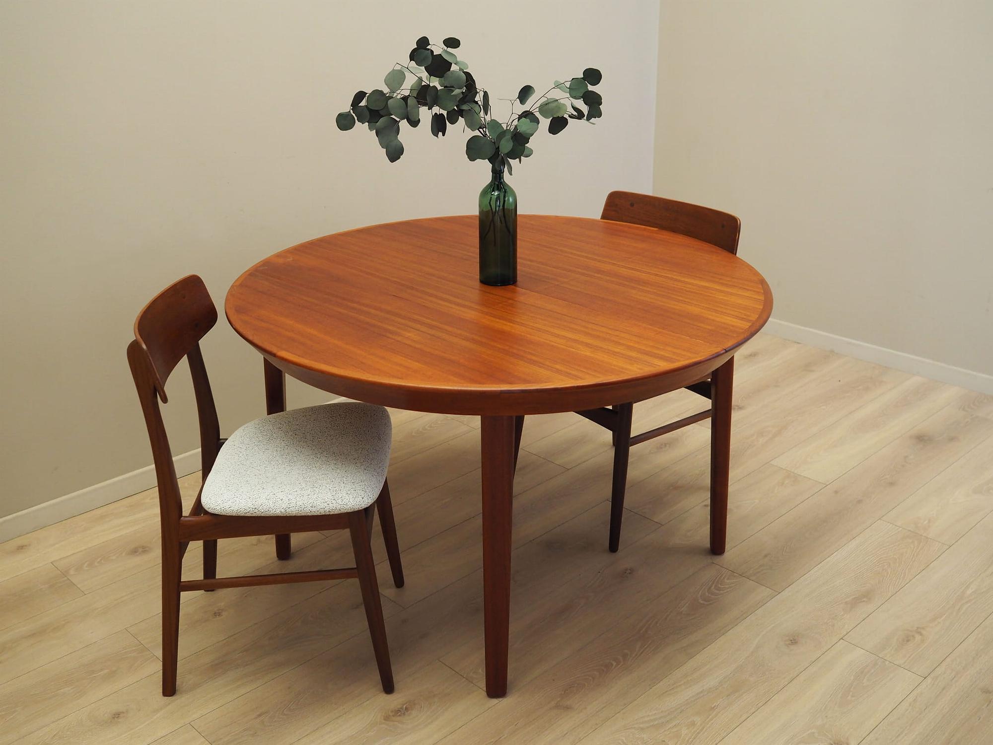 Dining table teak 1960s 122cm 2