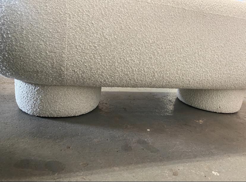 Big Foot Bench Off-White Bouclé 2