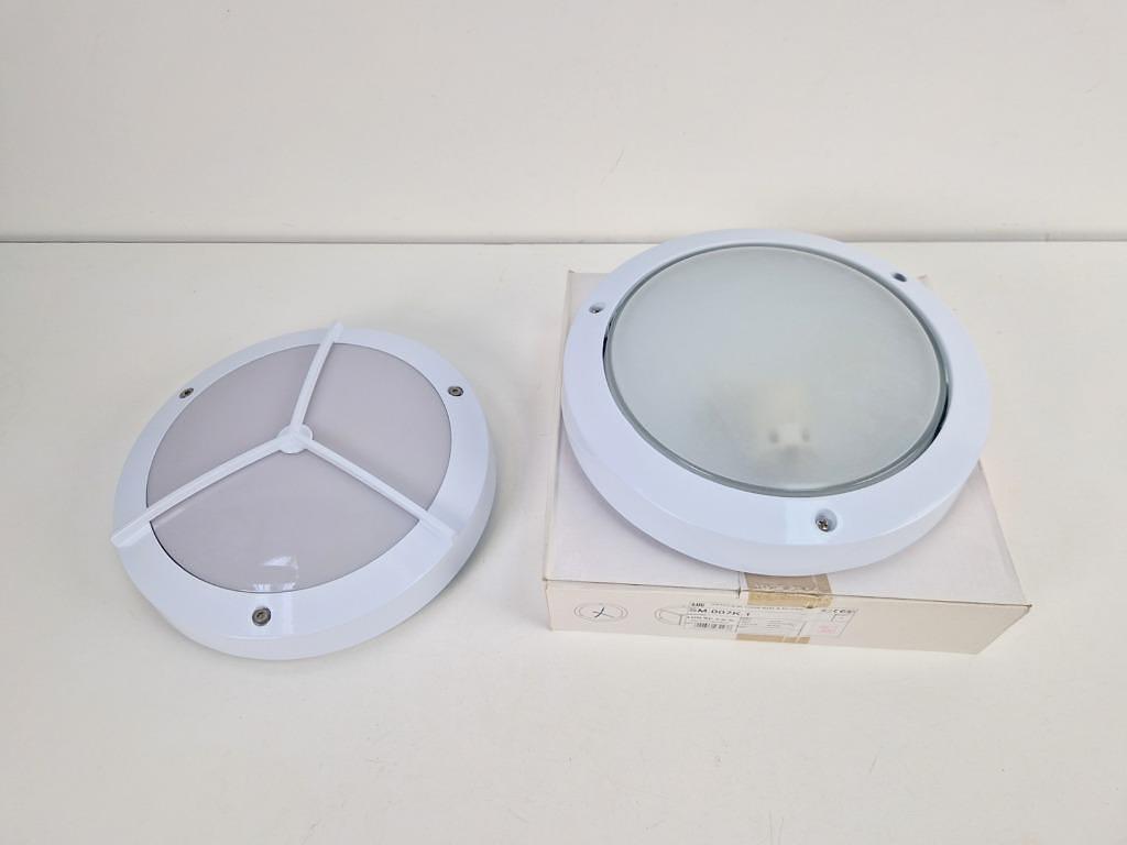 Satela III - Ip54 Wall lamp metal white 1