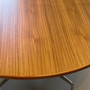 Eames Segmented Table Tisch Nussbaumholz Aluminium Braun 8