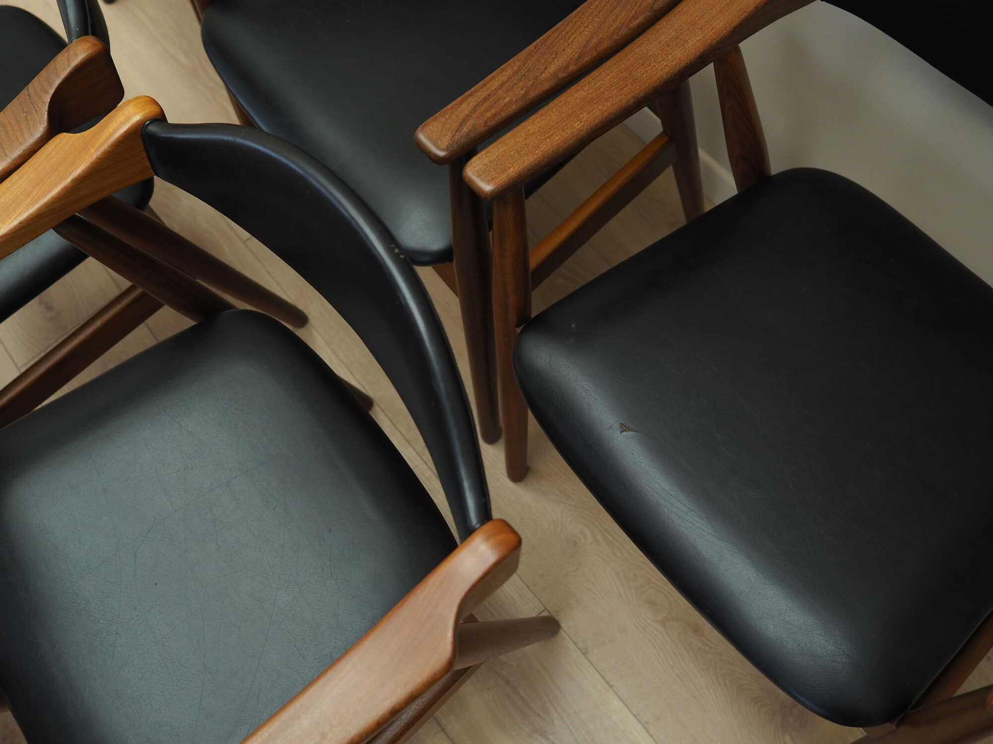 6x Chair Teak Wood Leather Black 1970s 9