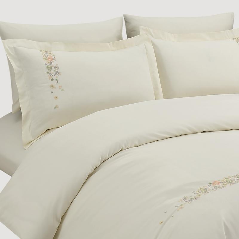 Set biancheria da letto 6 pz. 100% cotone bianco crema 140x200 cm 1