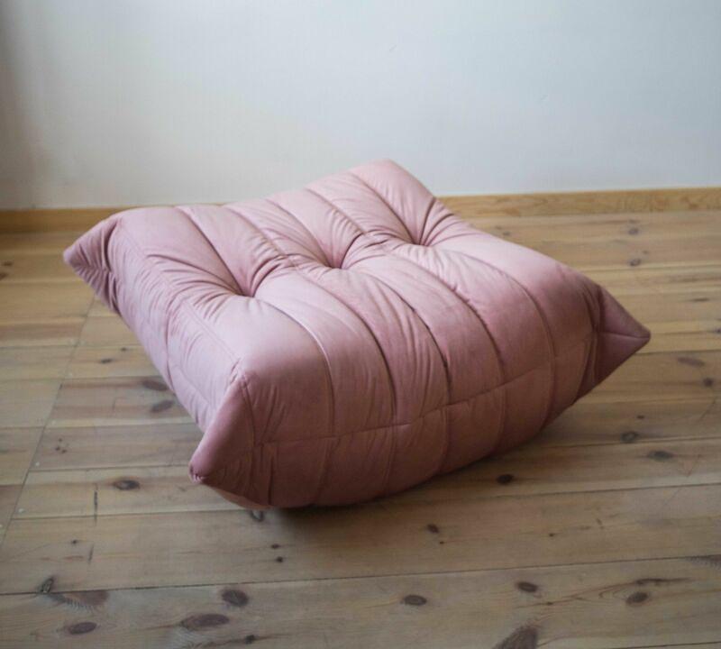 Set Poltrona e Pouf Togo Velluto Rosa Perla 6