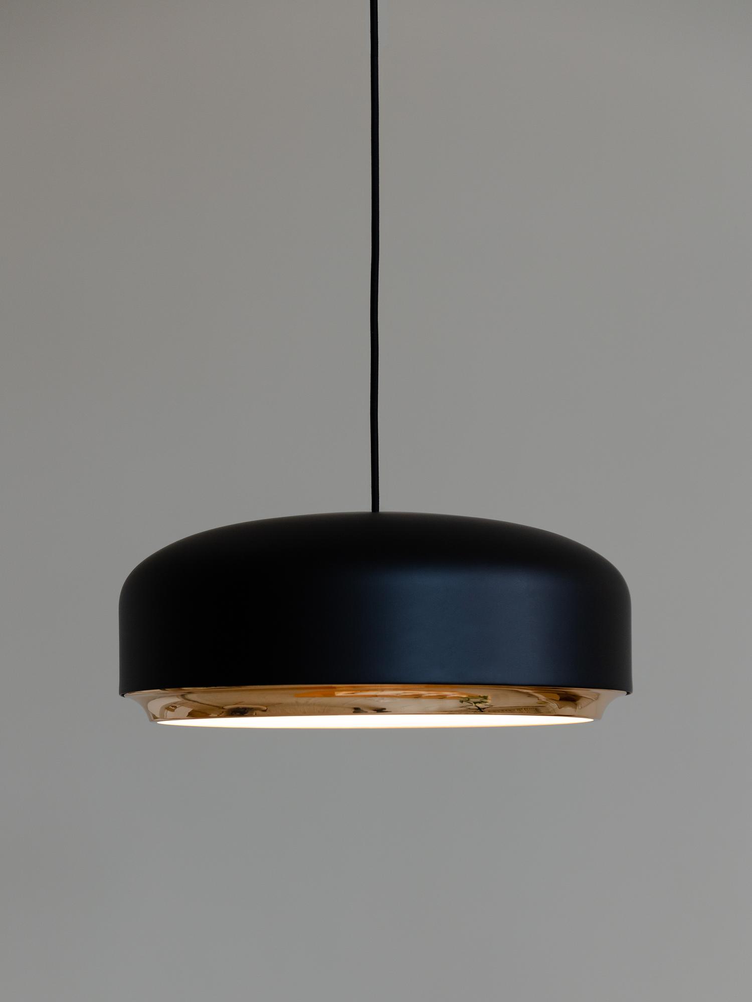 Hazel Pendelleuchte Medium Schwarz 0