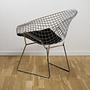 Bertoia Diamond Chair Silber mit schwarzem Kissen 2