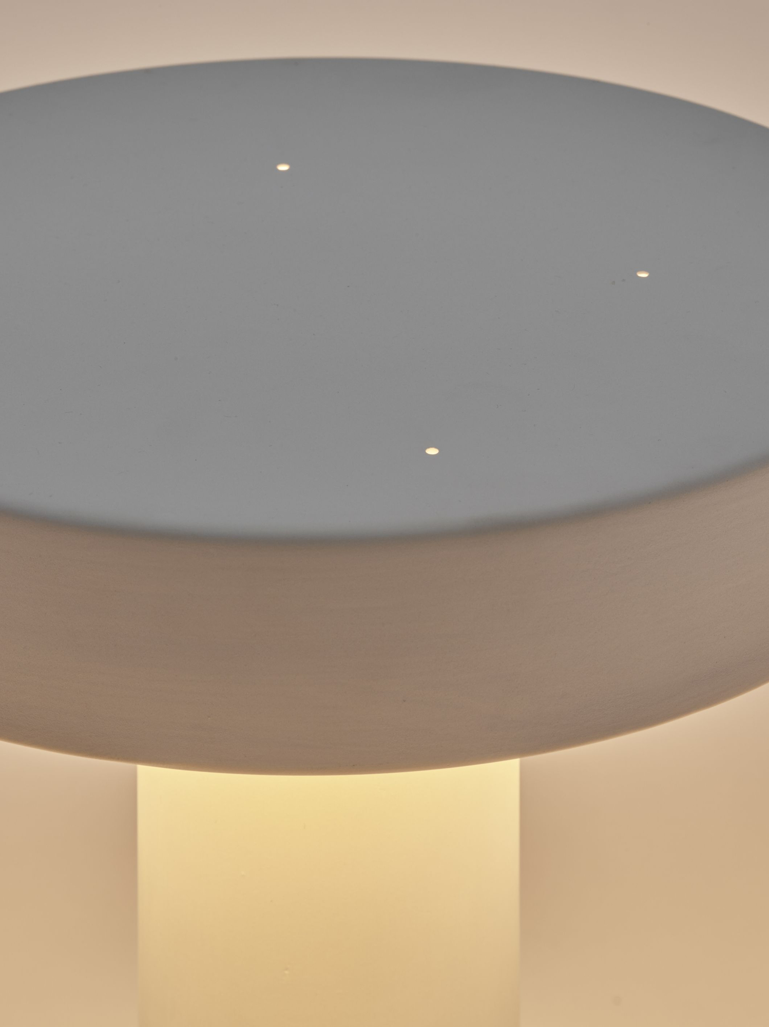 Clara 03 Tischleuchte Beige 3