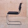 S 32 N Thonet Freischwinger Metall Holz Schwarz 1