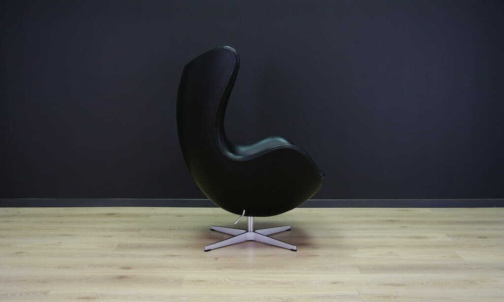 Egg Chair Arne Jacobsen Leather Black 6