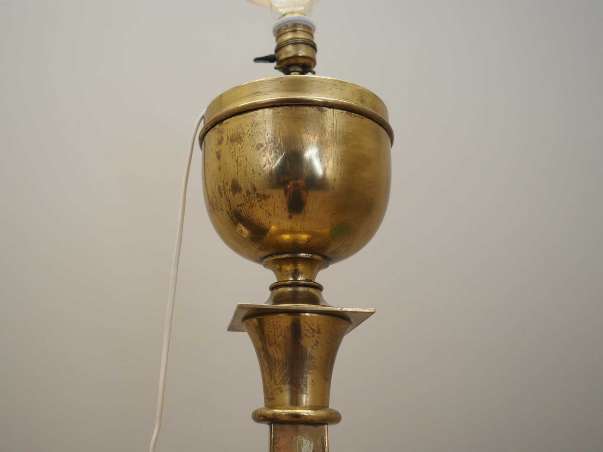 Lampada da terra ottone oro anni '60 8