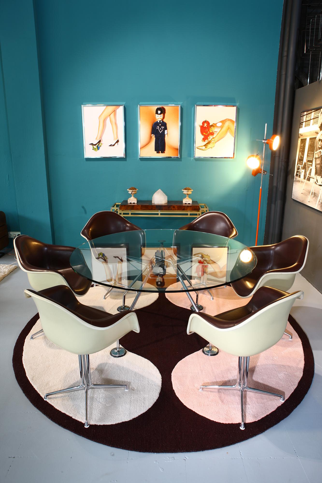 Nomos Esstisch Glas 1986 ø150cm 4