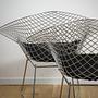 Bertoia Diamond Chair Silber mit schwarzem Kissen 6