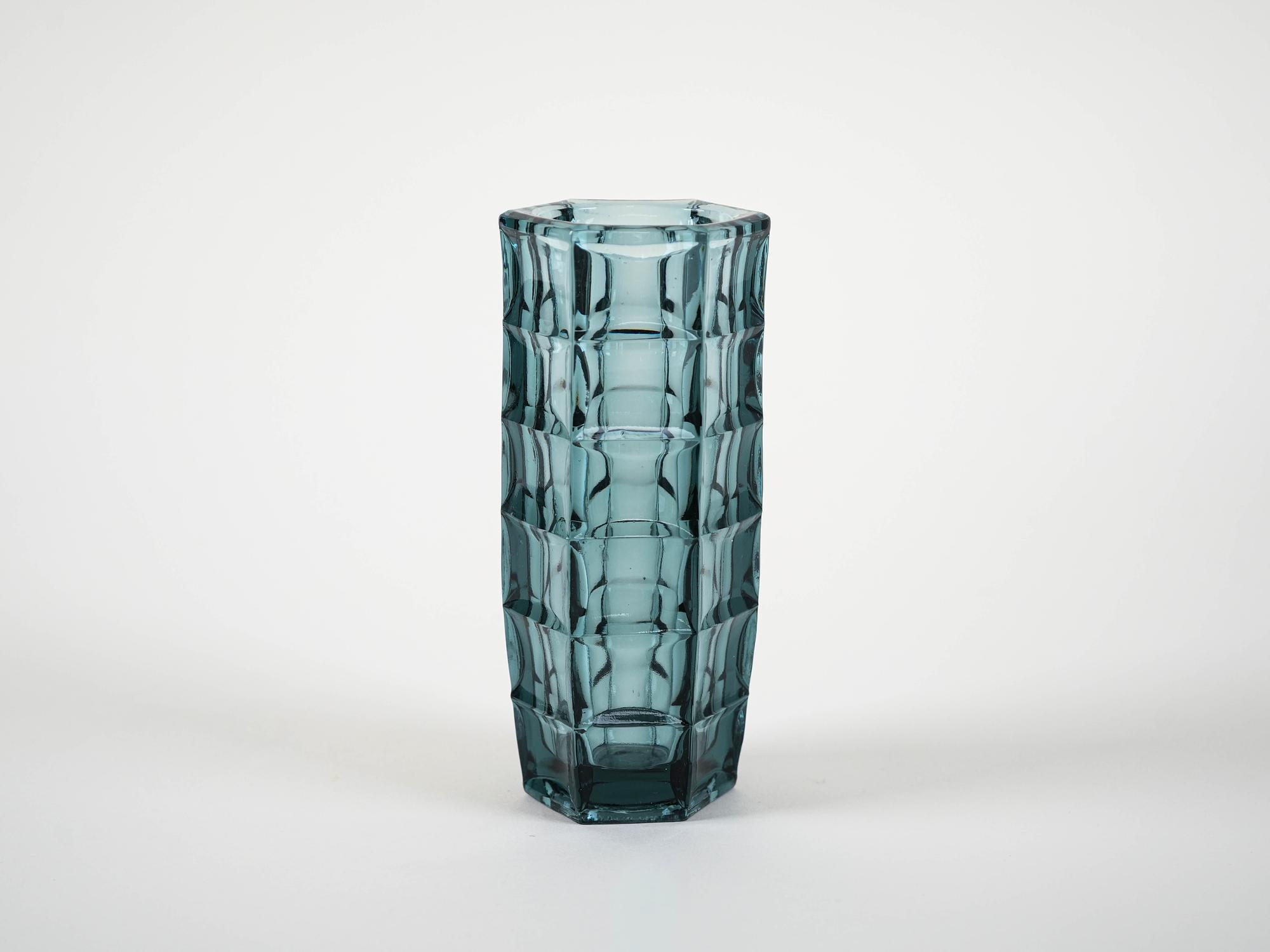 Glass vase 1970s 3