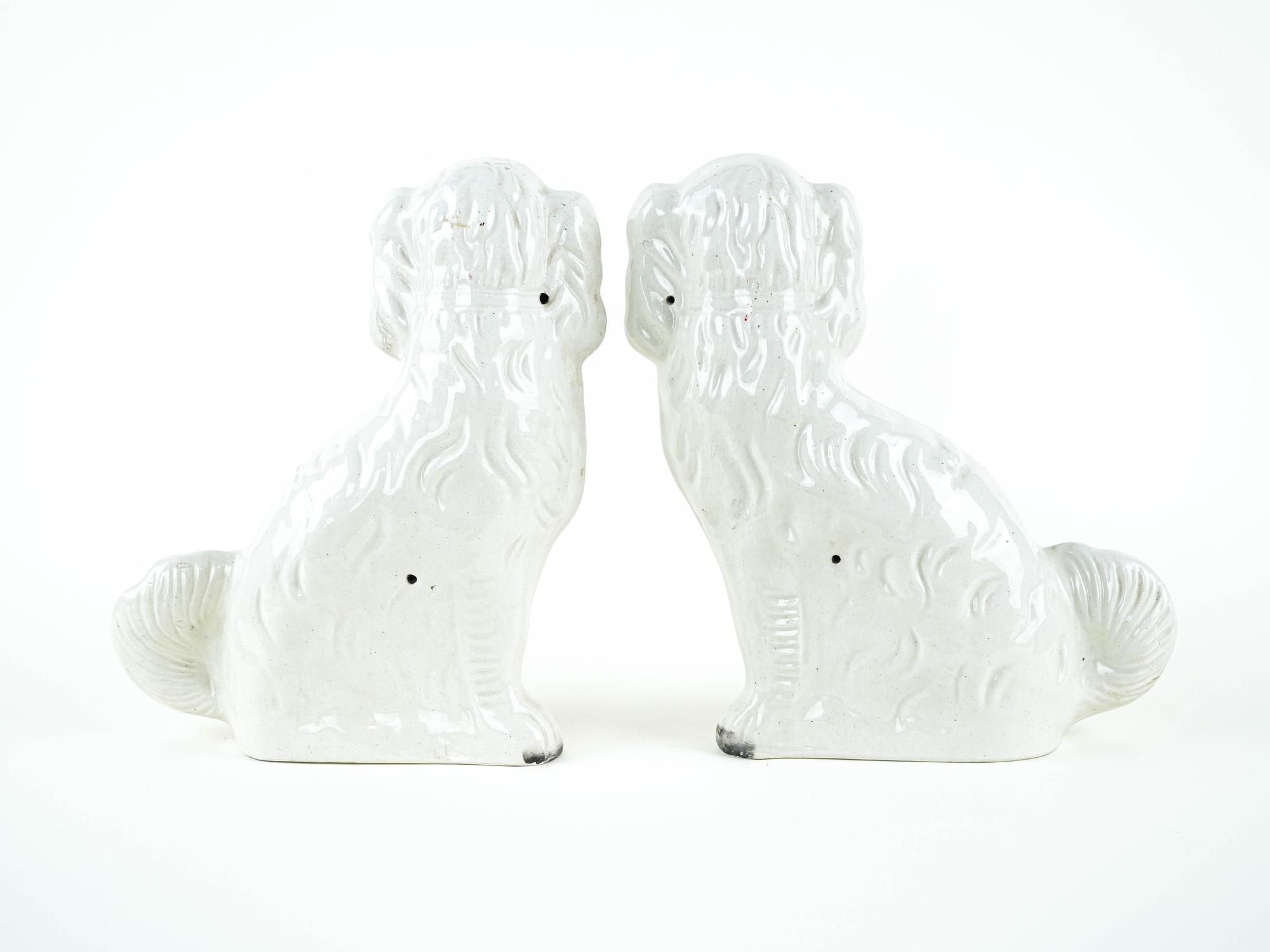 Spaniel Figures Ceramic White 10